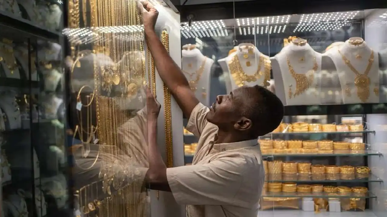 تحديثات عيار 21.. أسعار الذهب في السودان تسجل أرقامًا جديدة بتداولات الأحد بمستهل 2026